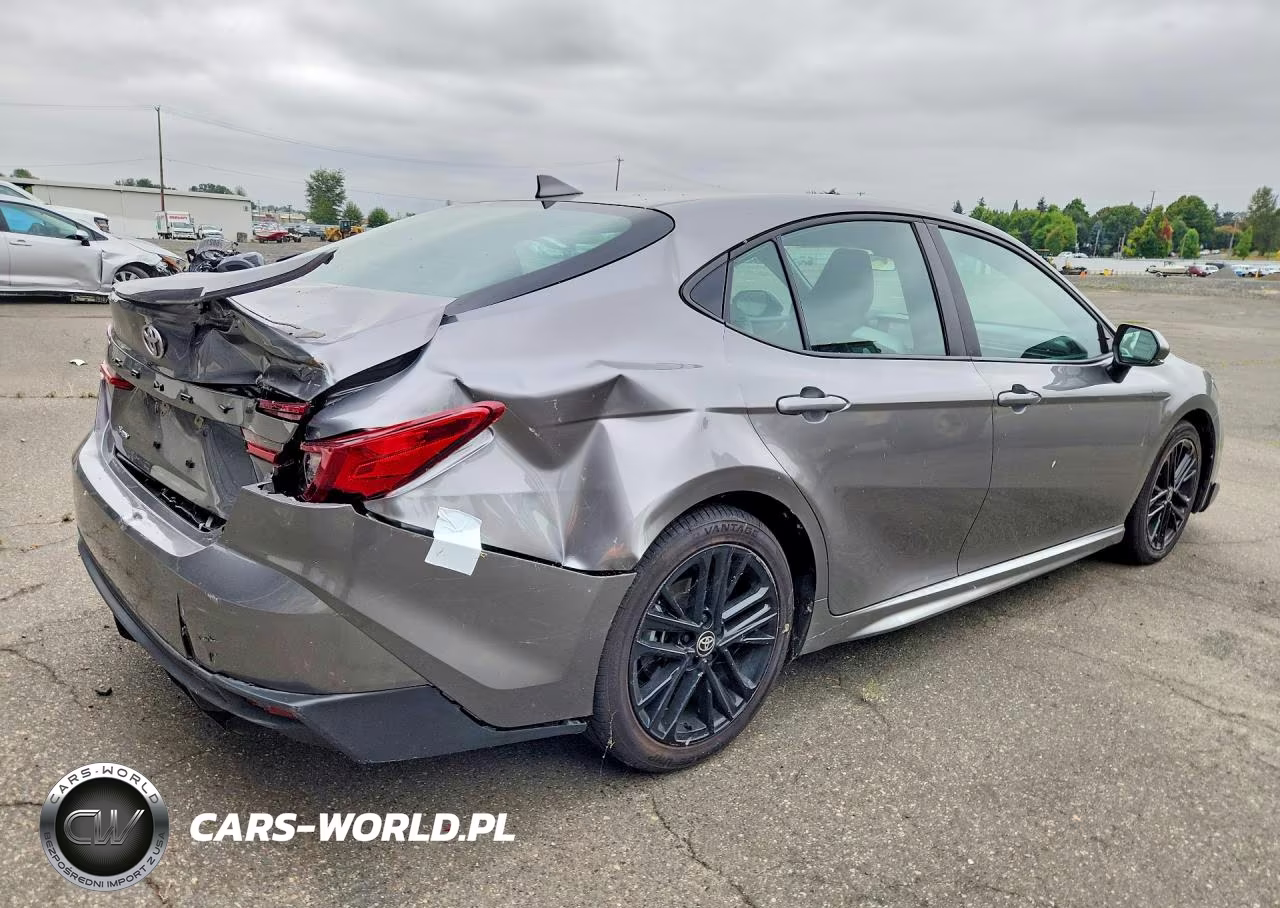 2026 Toyota Camry Se VIN:4T1DAACK5TU661484 - 3