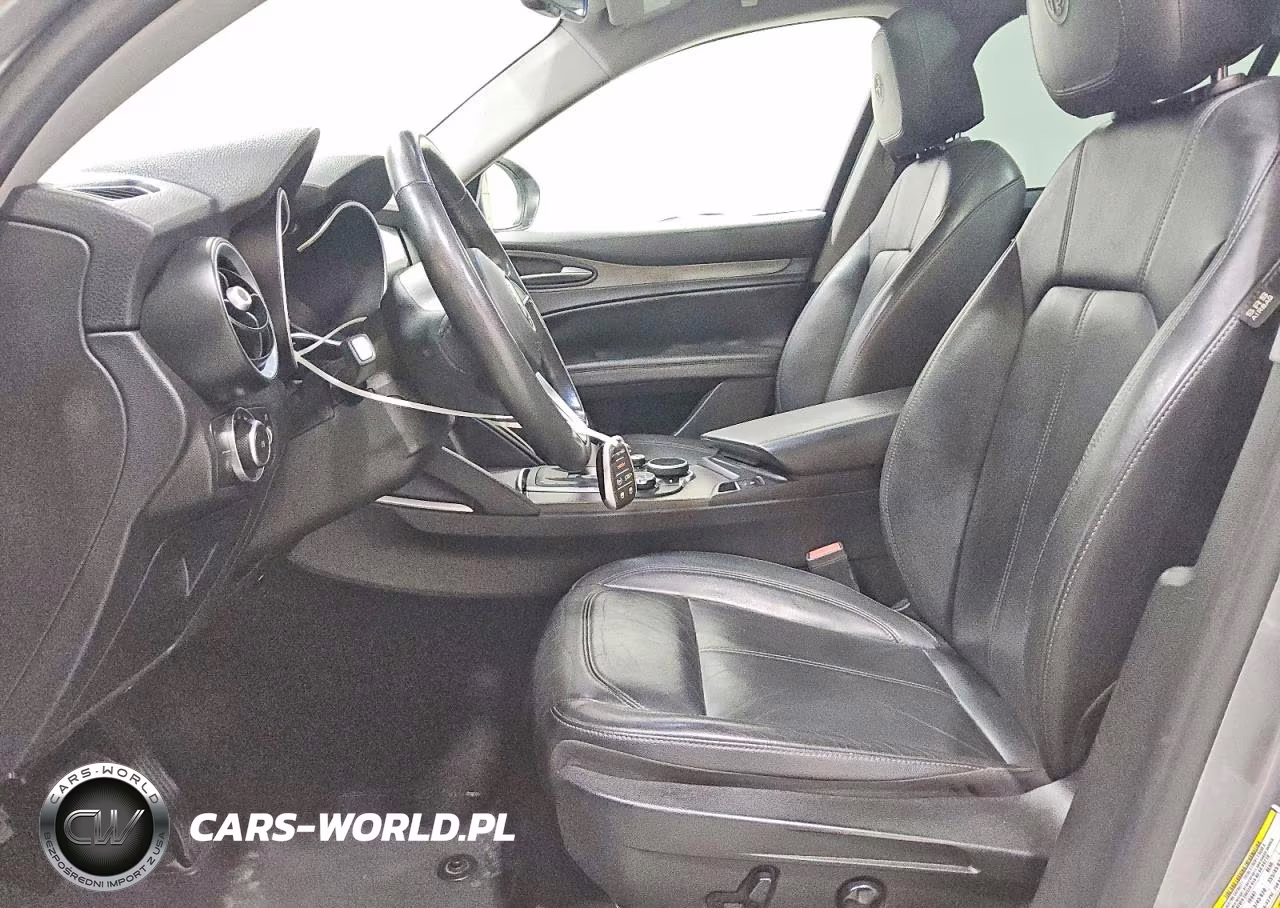 2018 Alfa Romeo Stelvio Ti VIN:ZASFAKBN6J7B98384 - 7