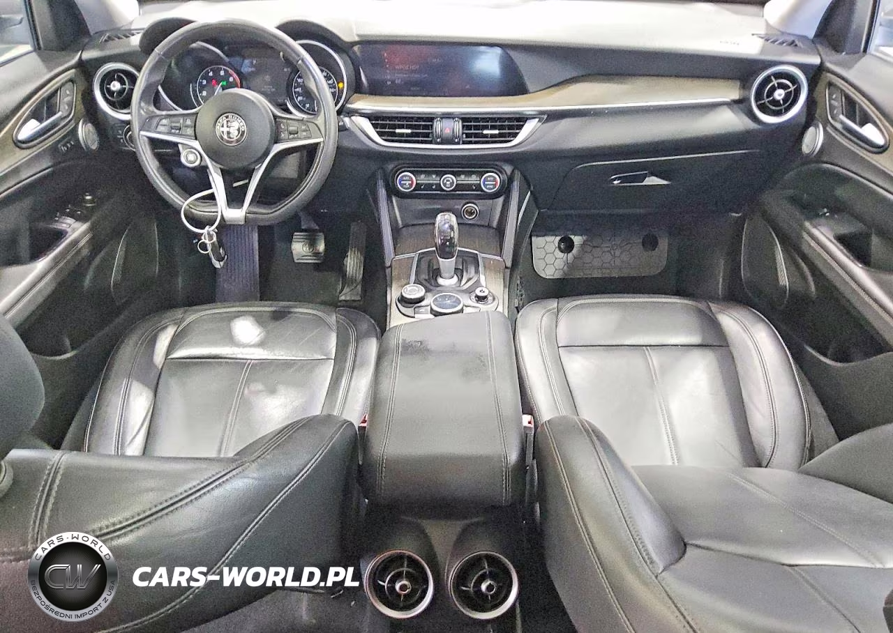 2018 Alfa Romeo Stelvio Ti VIN:ZASFAKBN6J7B98384 - 8