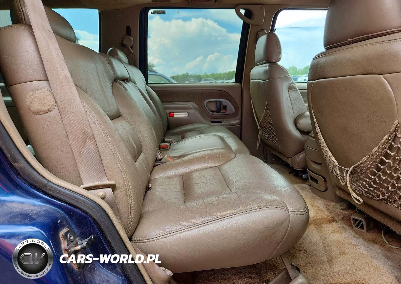 1998 Chevrolet Tahoe K1500 VIN:1GNEK13R6WJ335810 - 11