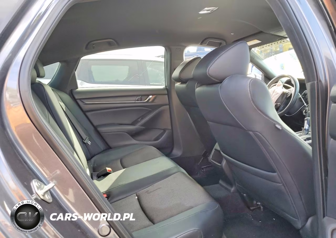 2018 Honda Accord Sport VIN:1HGCV1F35JA099336 - 10