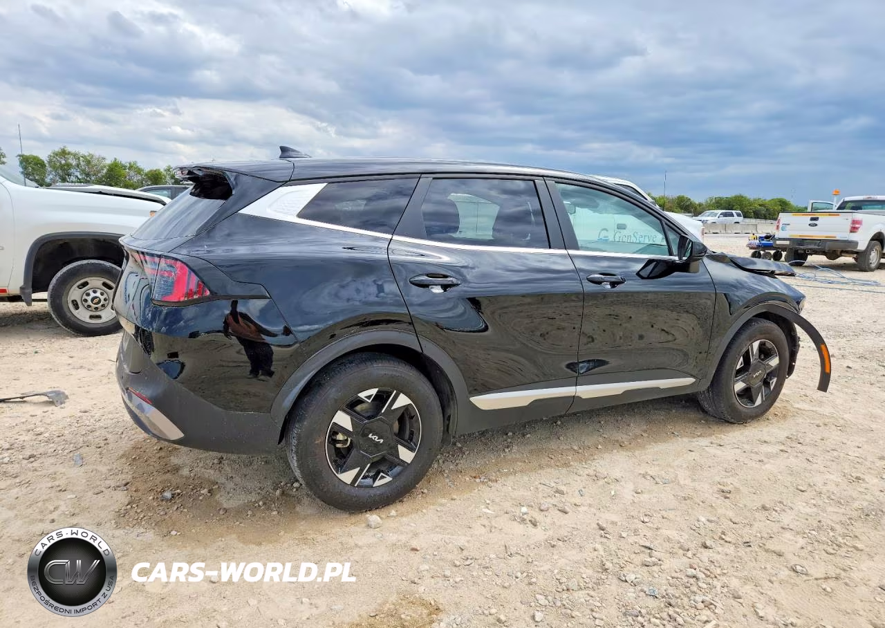 2026 Kia Sportage Lx VIN:5XYK23DF8TG402172 - 3