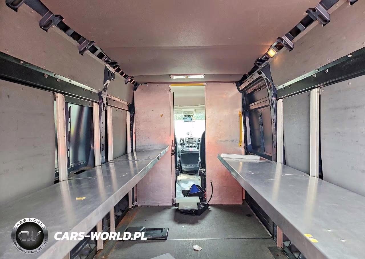 2020 Ram Promaster 3500 Delivery Van VIN:3C6URVJG6LE140475 - 10