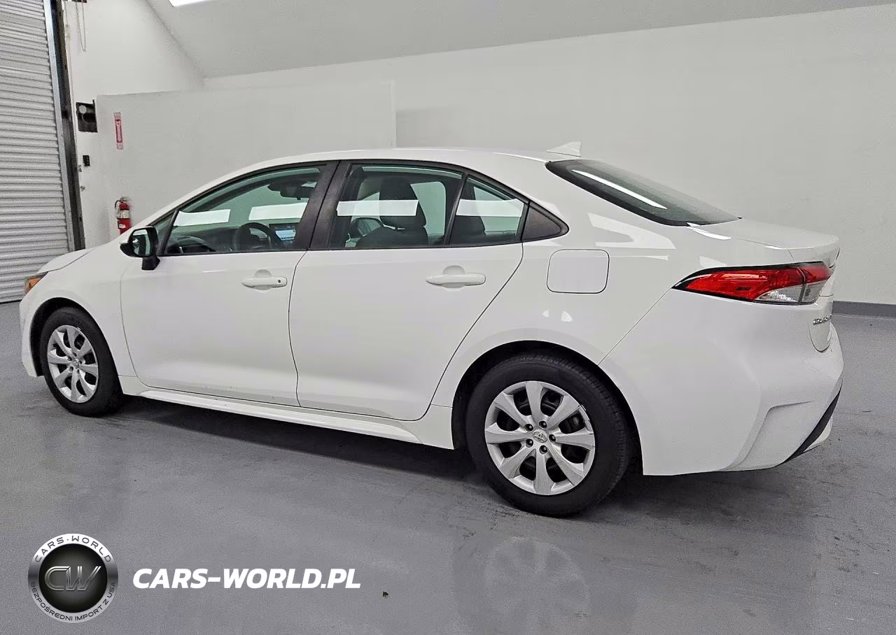 2020 Toyota Corolla Le VIN:5YFEPRAE5LP053996 - 2