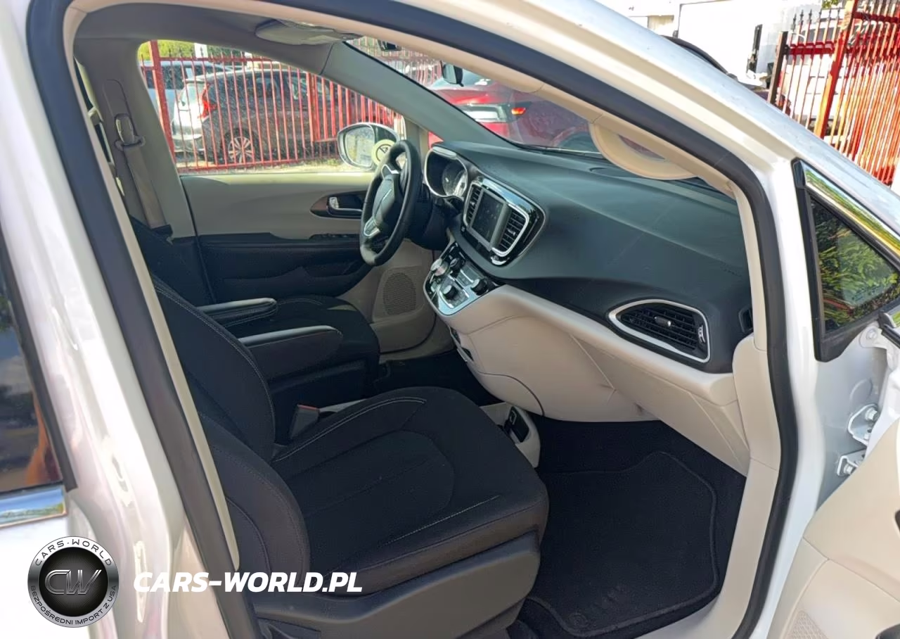 2022 Chrysler Voyager Lx VIN:2C4RC1CGXNR203889 - 5