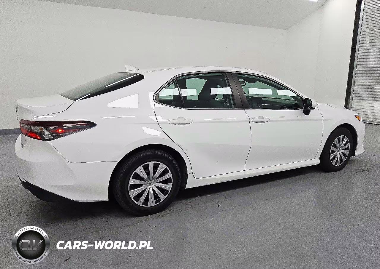 2022 Toyota Camry Le VIN:4T1C31AK3NU585792 - 3