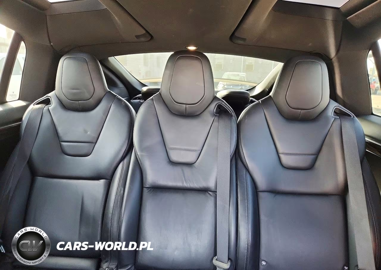 2016 Tesla Model X VIN:5YJXCAE25GF006488 - 10