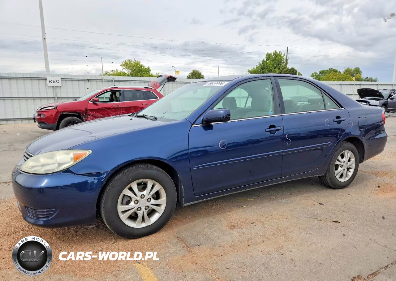 2005 Toyota Camry Le V6