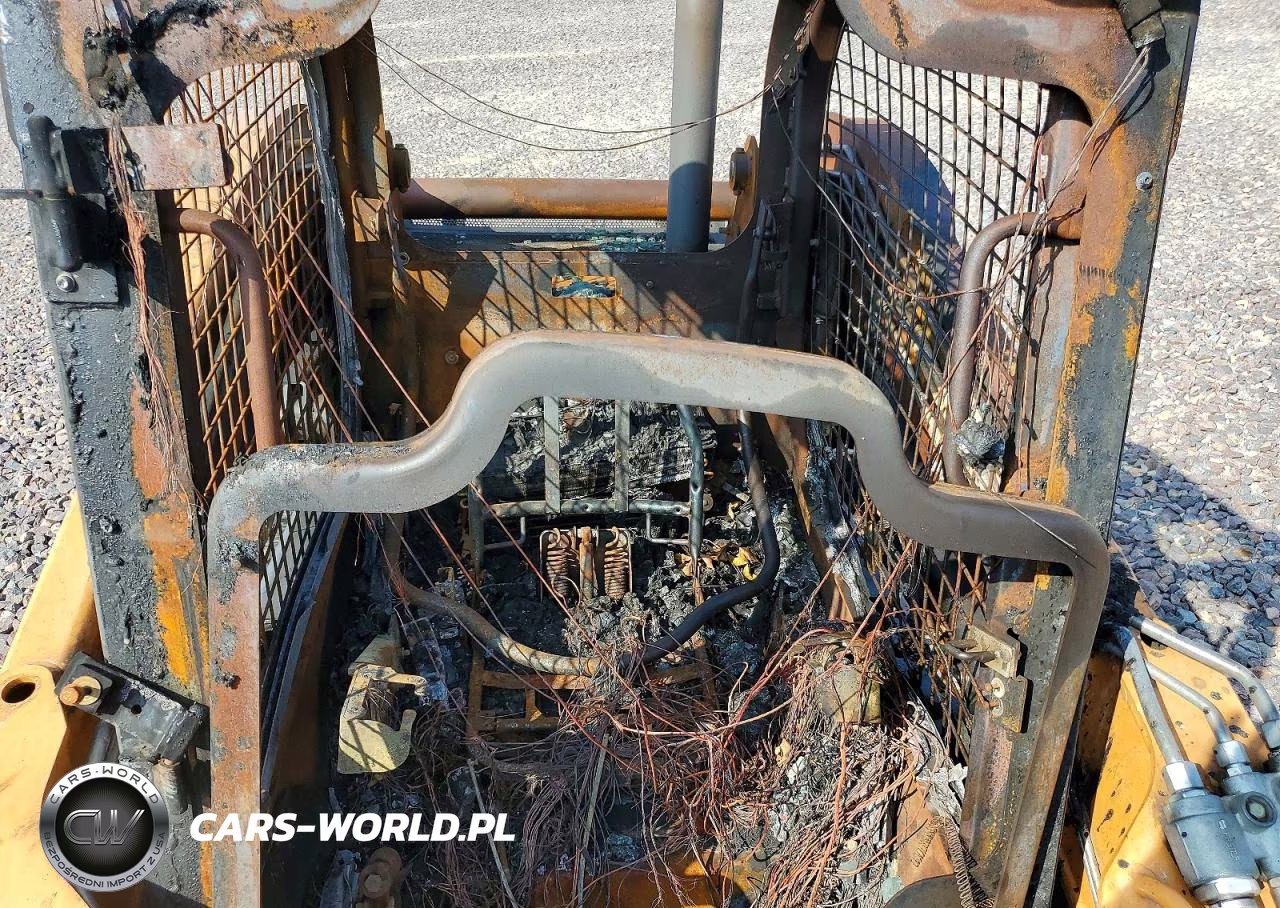 2014 Case Sv300 - Skid Steer Loader VIN:JAFSV300CEM470221 - 5