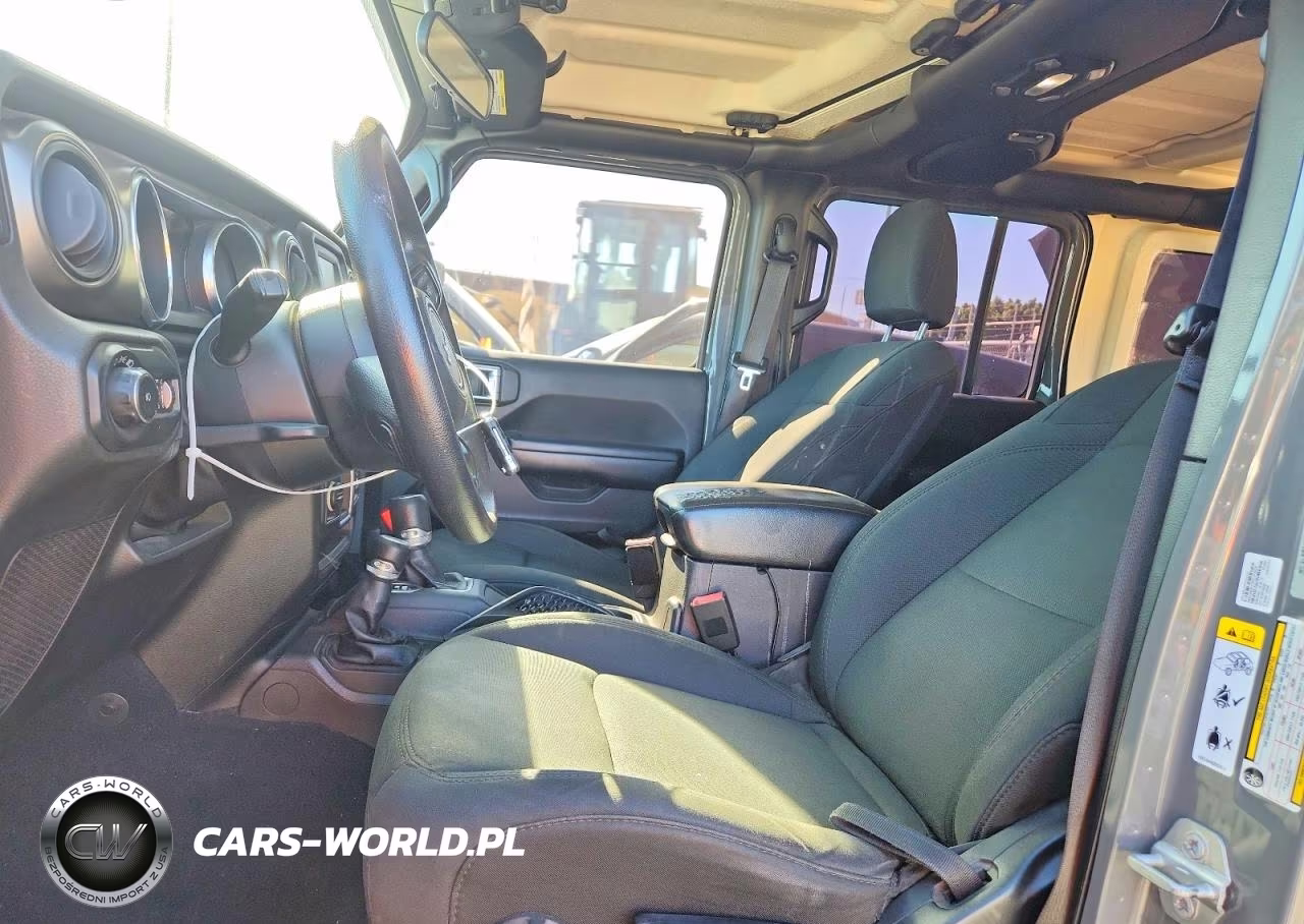 2018 Jeep Wrangler Unlimited Sport VIN:1C4HJXDN2JW232581 - 7