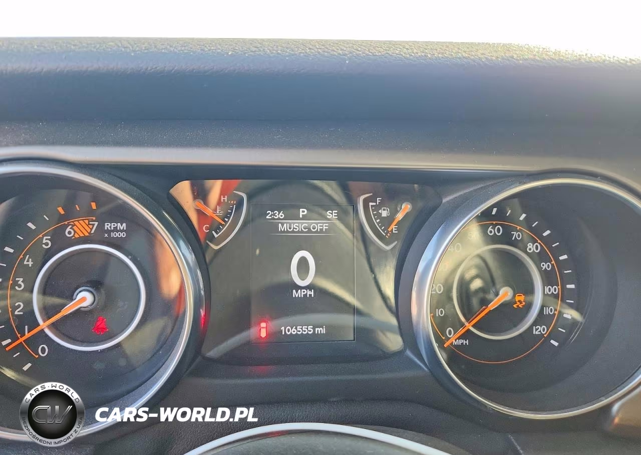 2018 Jeep Wrangler Unlimited Sport VIN:1C4HJXDN2JW232581 - 9