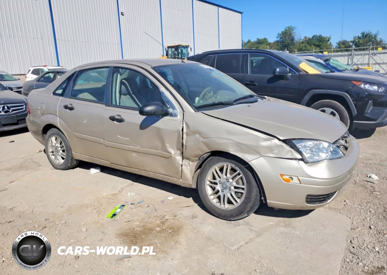 2006 Ford Focus Zx4 VIN:1FAFP34NX6W112233 - 4
