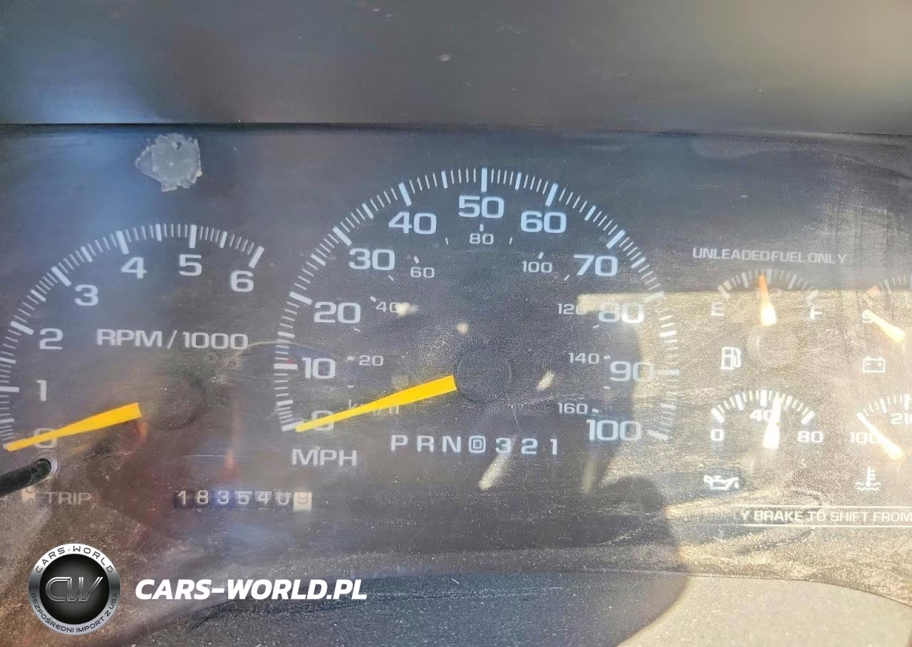 2000 Chevrolet Gmt-400 K2500 VIN:1GCGK29R0YF511867 - 9
