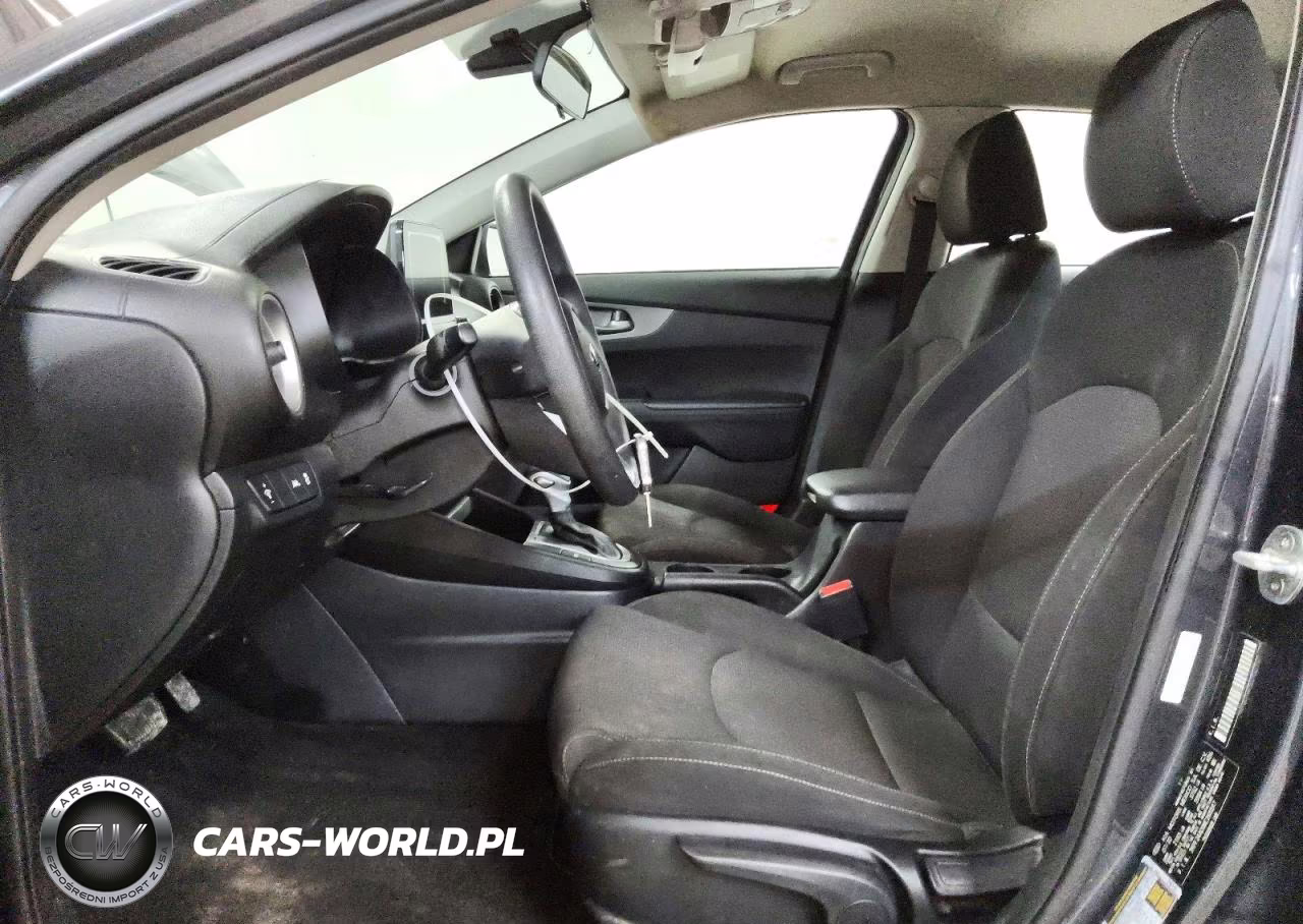 2021 Kia Forte Lxs VIN:3KPF24AD0ME268847 - 7