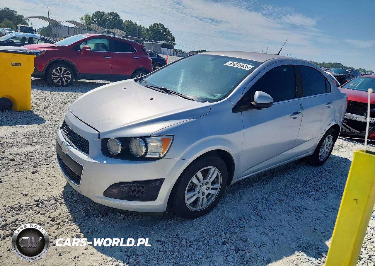 2014 Chevrolet Sonic Lt – zdjęcie 1 z 12