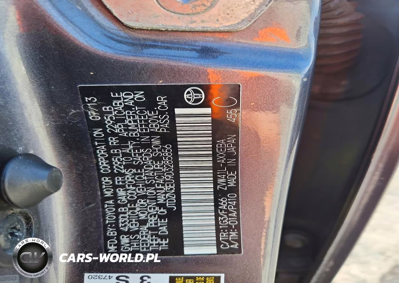 2013 Toyota Prius V Two VIN:JTDZN3EU9D3285856 - 13