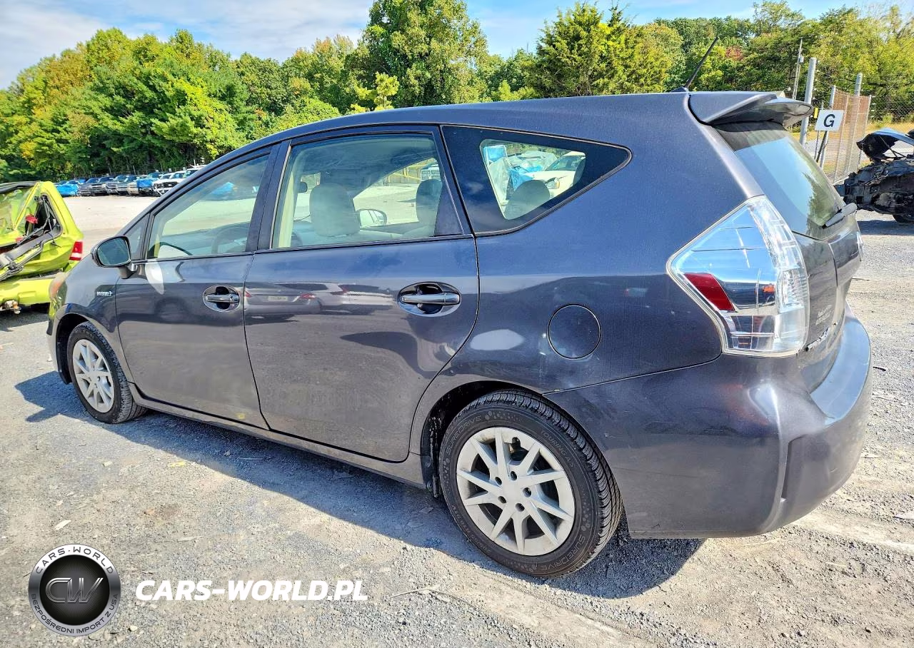 2013 Toyota Prius V Two VIN:JTDZN3EU9D3285856 - 2