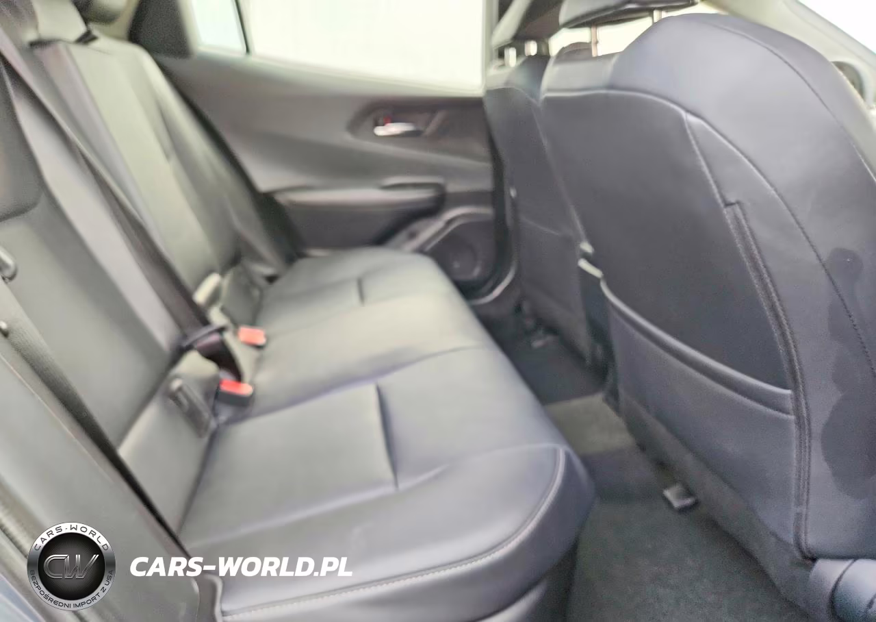 2026 Toyota Prius Xle VIN:JTDADABU1T3031565 - 10