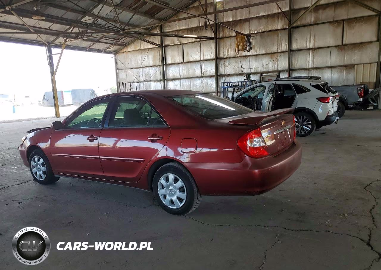 2002 Toyota Camry Le VIN:4T1BE30KX2U573329 - 2