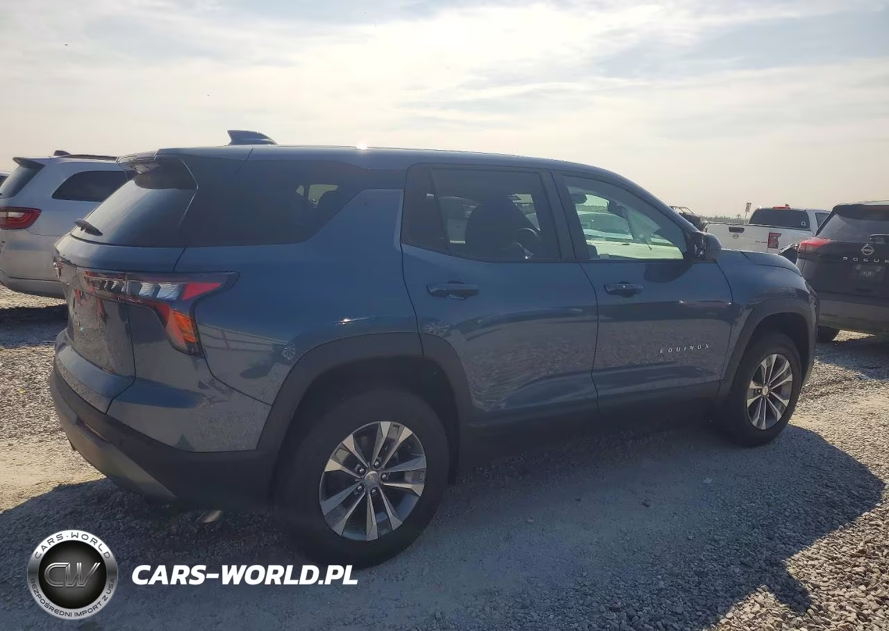 2026 Chevrolet Equinox Lt VIN:3GNAXHEG3TL533673 - 3