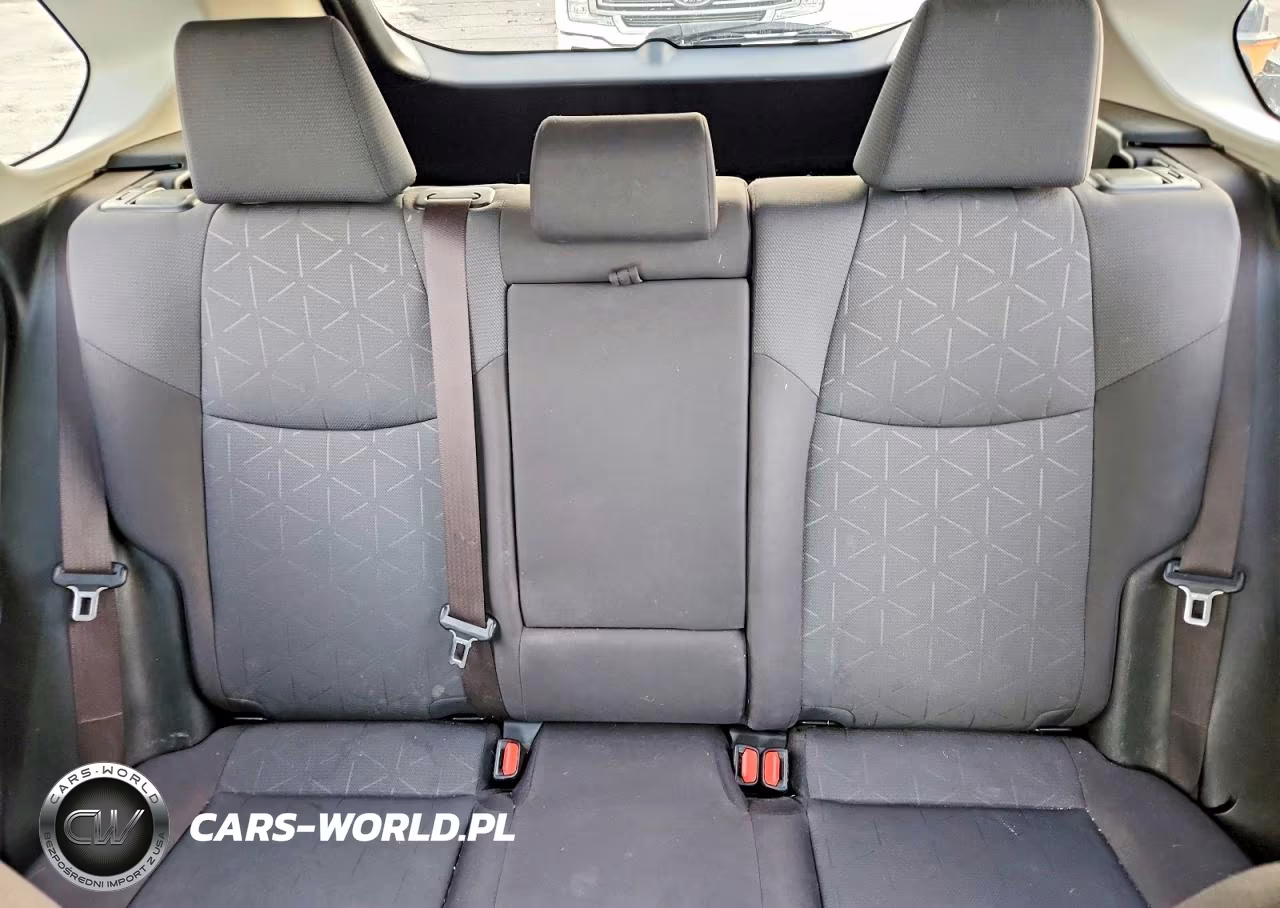 2019 Toyota Rav4 Xle VIN:JTMP1RFV7KJ002084 - 10