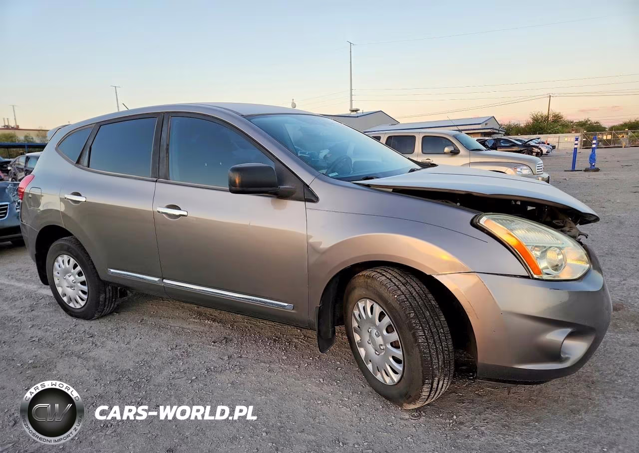 2011 Nissan Rogue S VIN:JN8AS5MT7BW562112 - 4