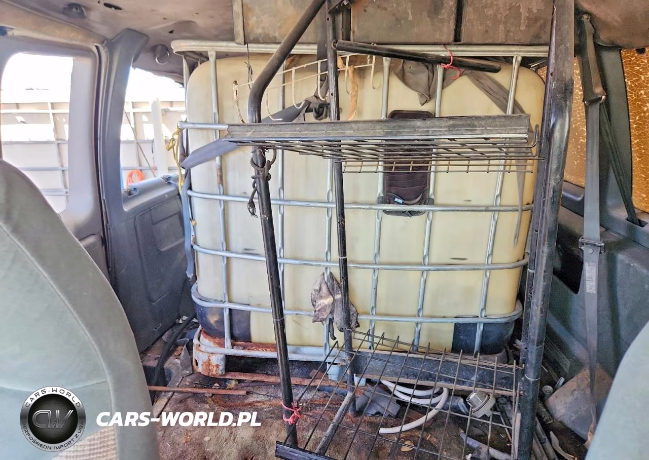 1995 Ford Econo E150 VIN:1FBHE31H2SHA13240 - 10