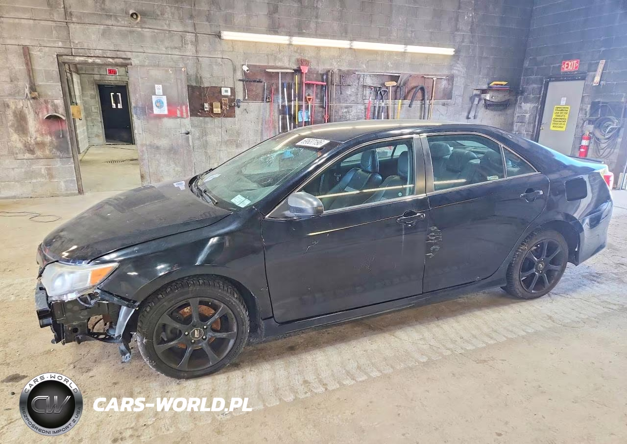 2013 Toyota Camry Se VIN:4T1BF1FK1DU288952 - 1