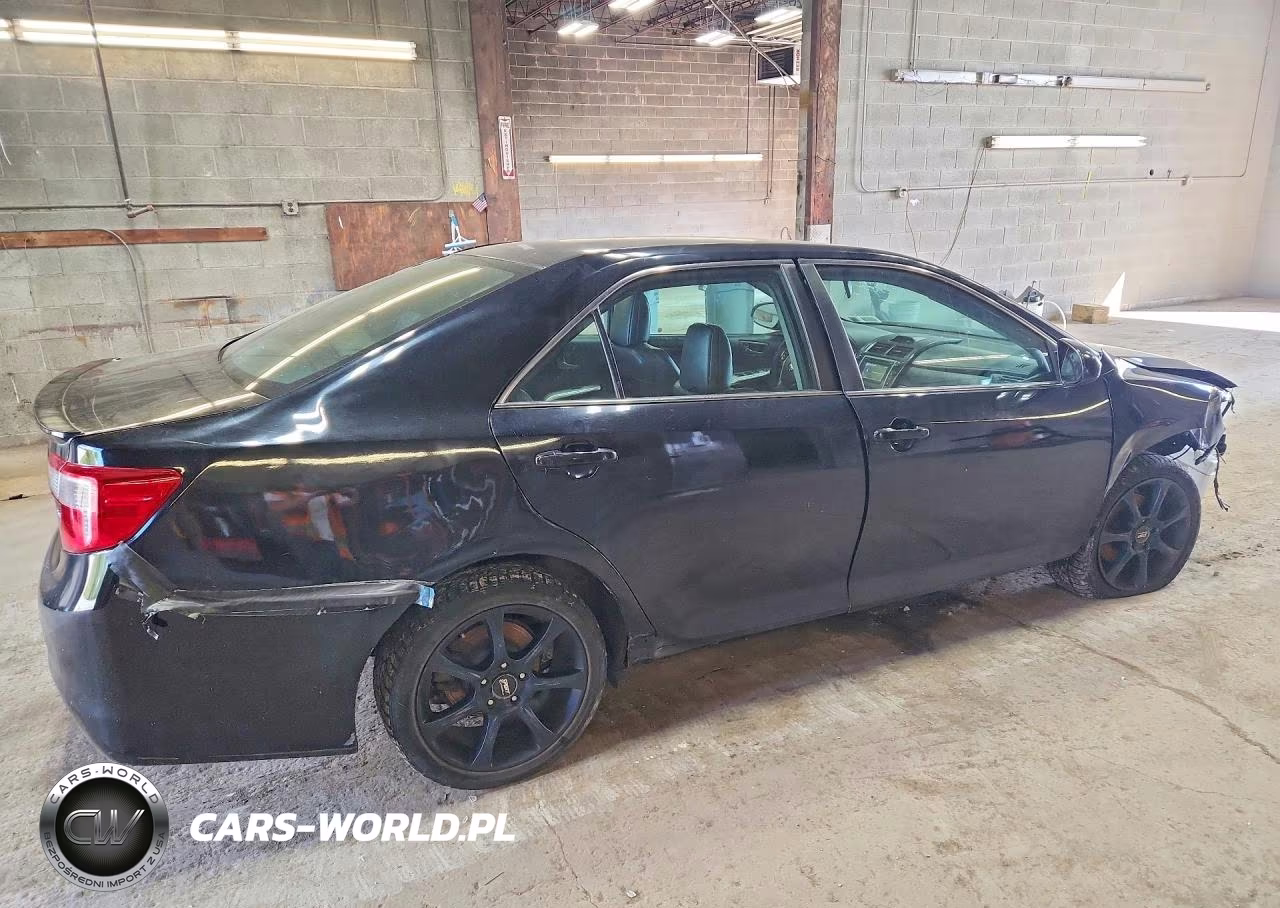 2013 Toyota Camry Se VIN:4T1BF1FK1DU288952 - 3