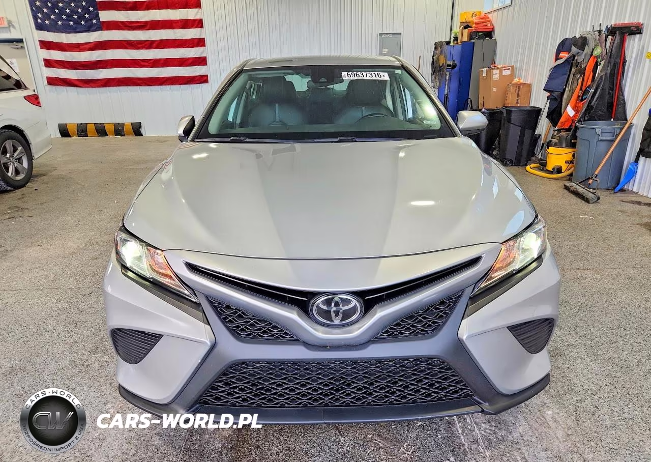 2020 Toyota Camry Se VIN:4T1G11AK8LU355721 - 5
