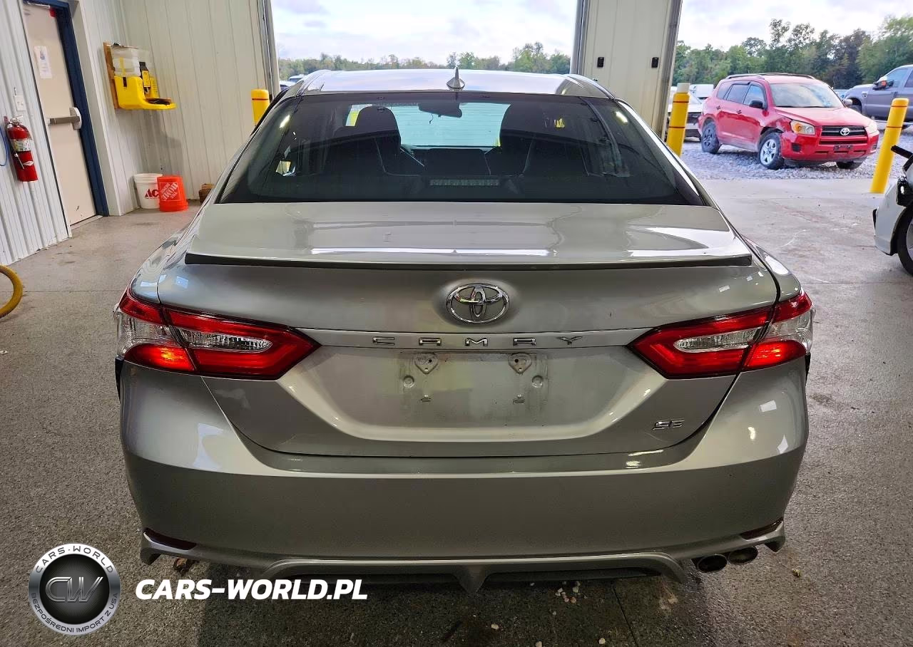 2020 Toyota Camry Se VIN:4T1G11AK8LU355721 - 6