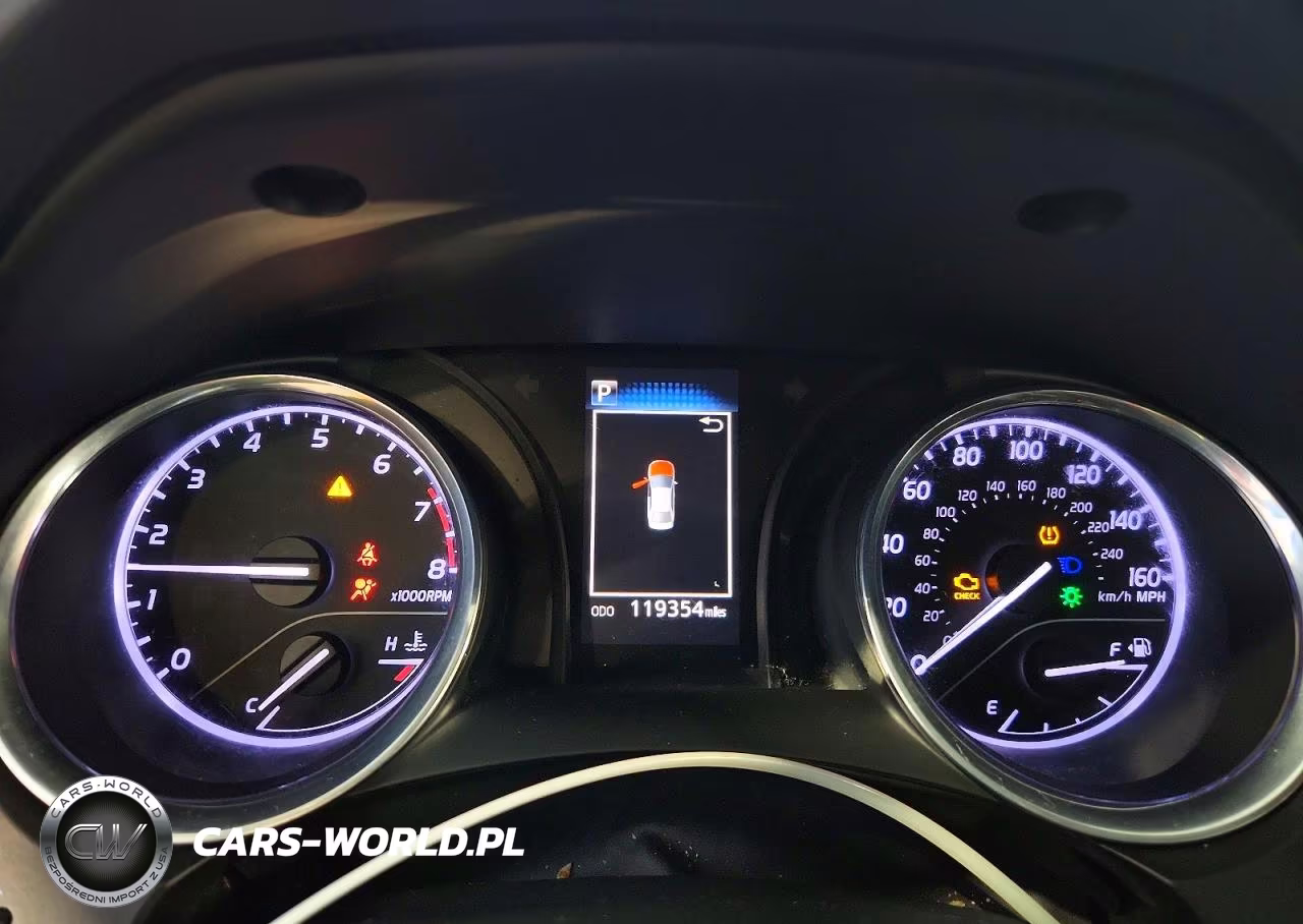 2020 Toyota Camry Se VIN:4T1G11AK8LU355721 - 9
