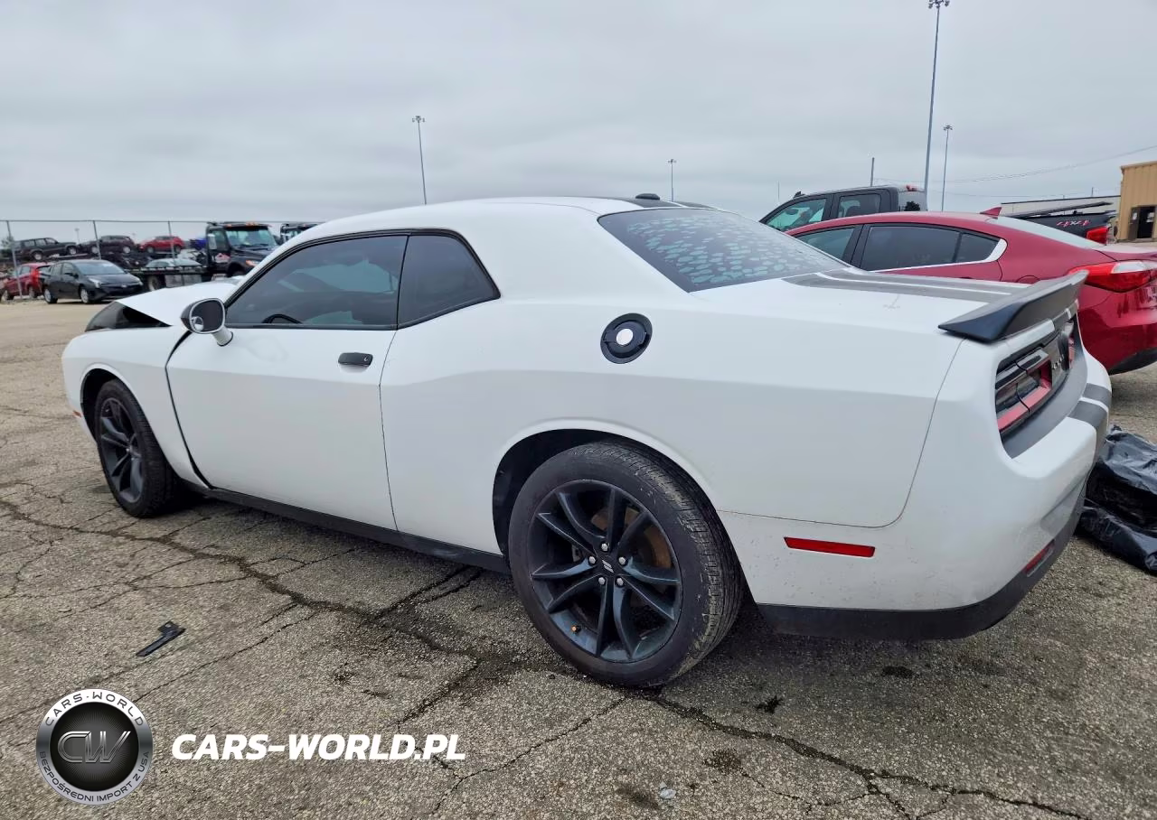 2018 Dodge Challenger Sxt VIN:2C3CDZAG7JH171962 - 2