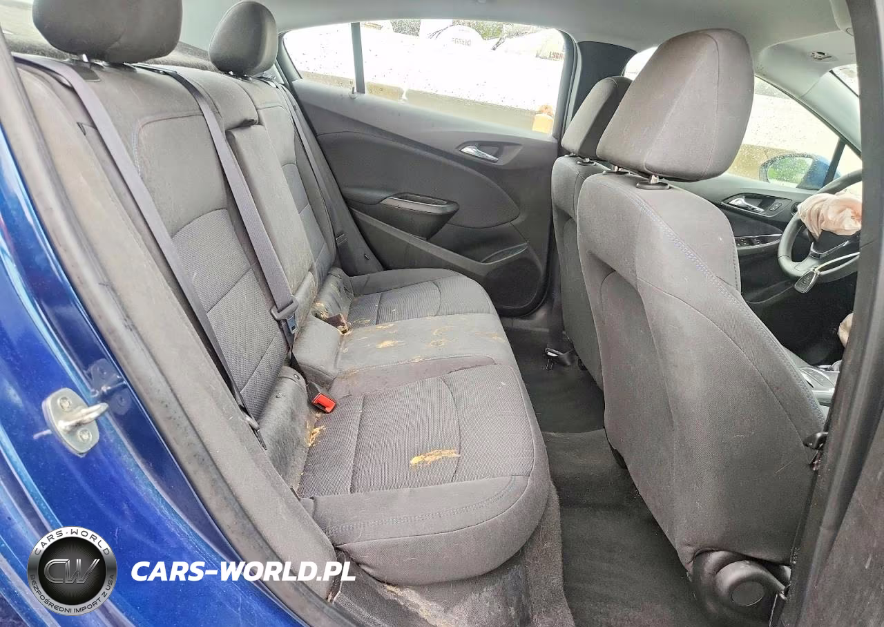 2019 Chevrolet Cruze Lt VIN:1G1BE5SM3K7125472 - 10