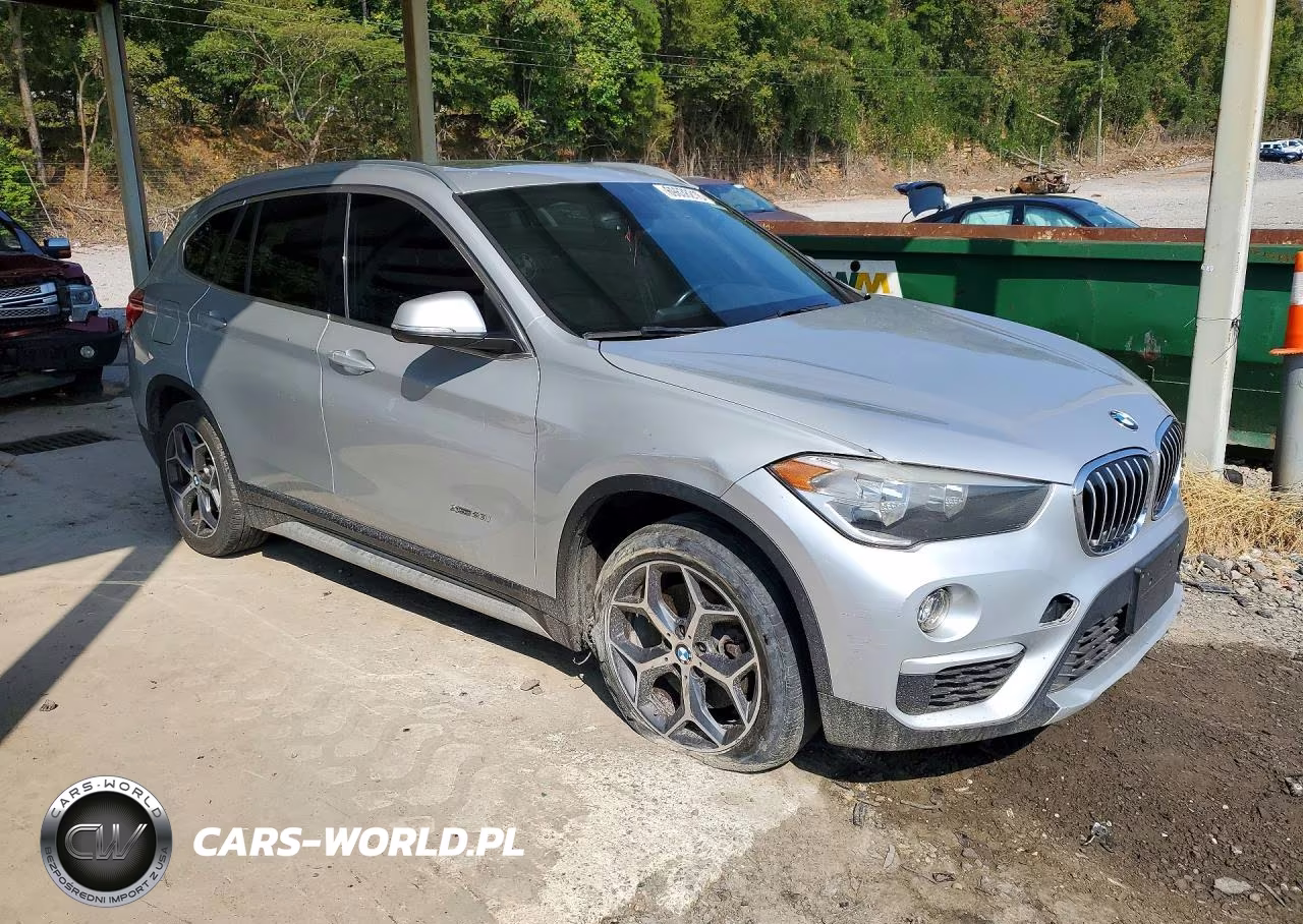 2018 BMW X1 xDrive28I VIN:WBXHT3C36J5F91074 - 4