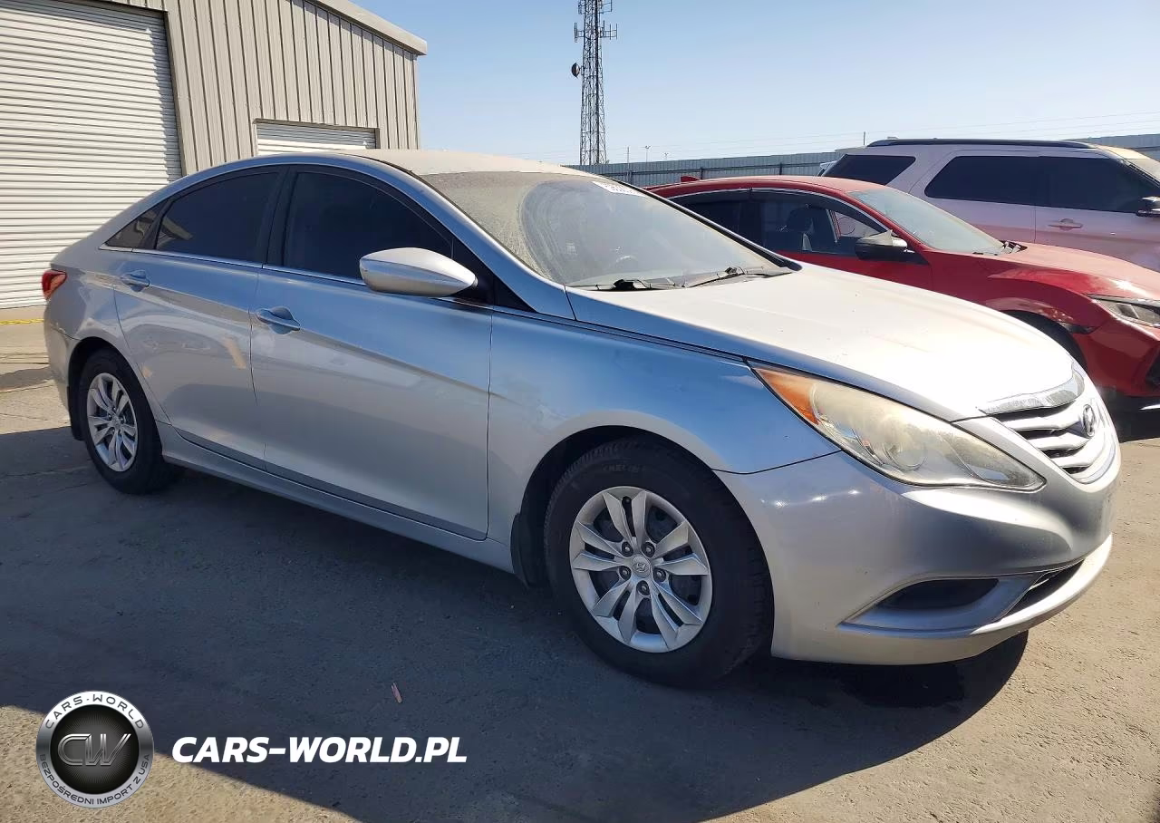 2013 Hyundai Sonata Gls VIN:5NPEB4AC1DH569402 - 4