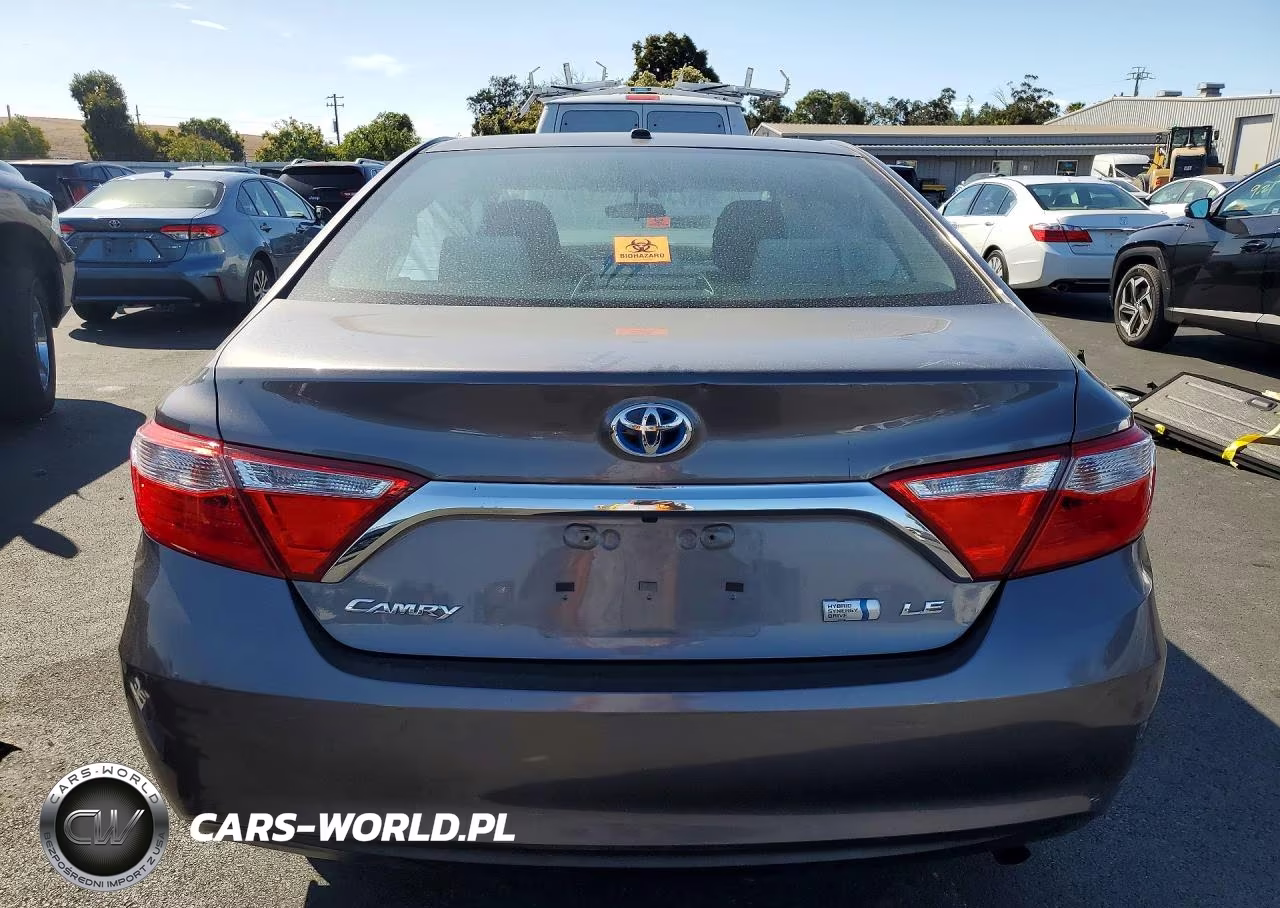 2016 Toyota Camry Hybrid Le VIN:4T1BD1FK6GU179882 - 6