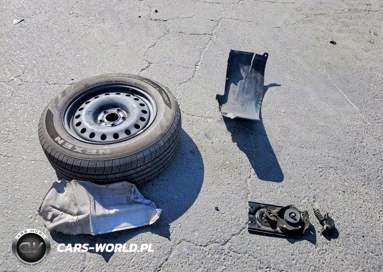 2020 Dodge Durango R-T VIN:1C4SDHCT1LC356266 - 13