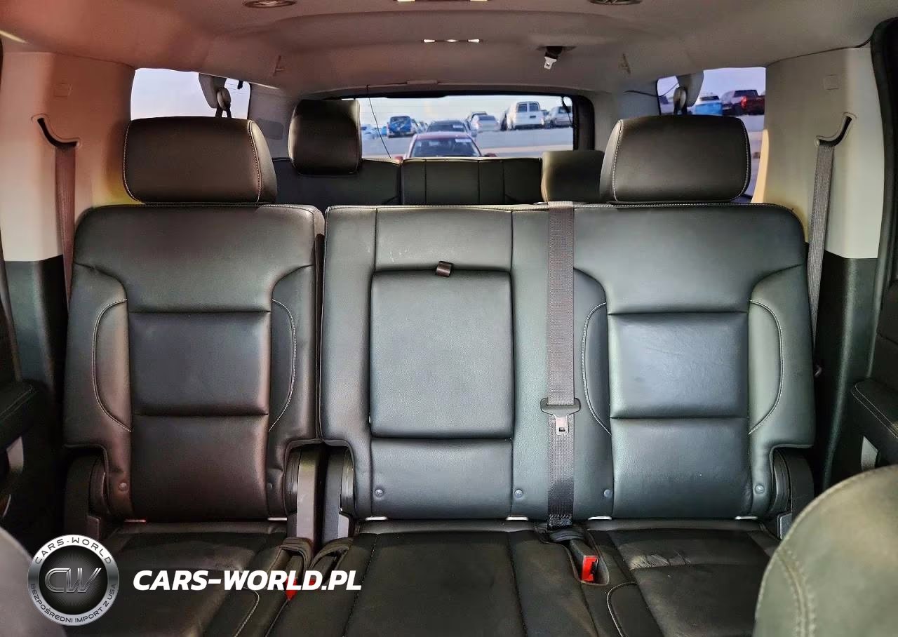 2019 Chevrolet Suburban K1500 Lt VIN:1GNSKHKCXKR367812 - 10