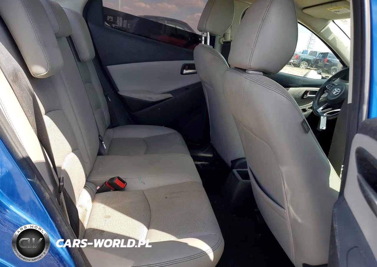2019 Toyota Yaris Xle VIN:3MYDLBYV1KY525261 - 10