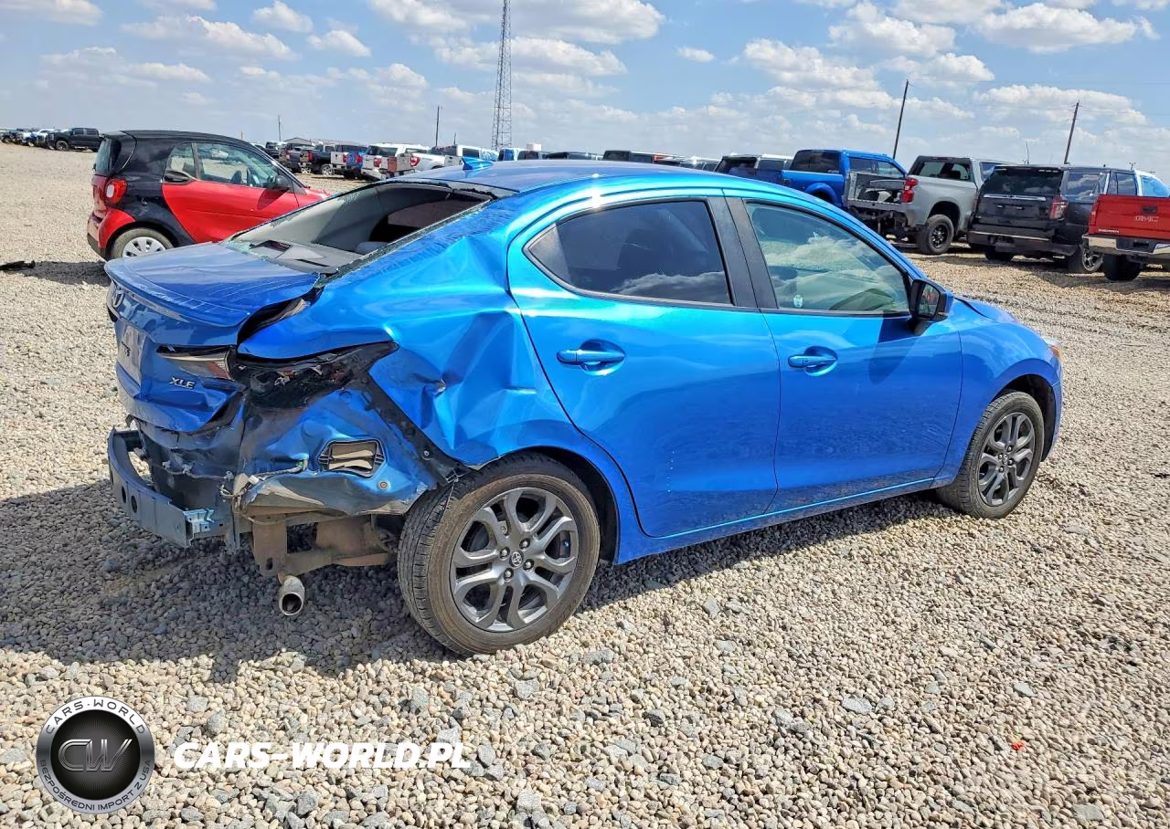 2019 Toyota Yaris Xle VIN:3MYDLBYV1KY525261 - 3