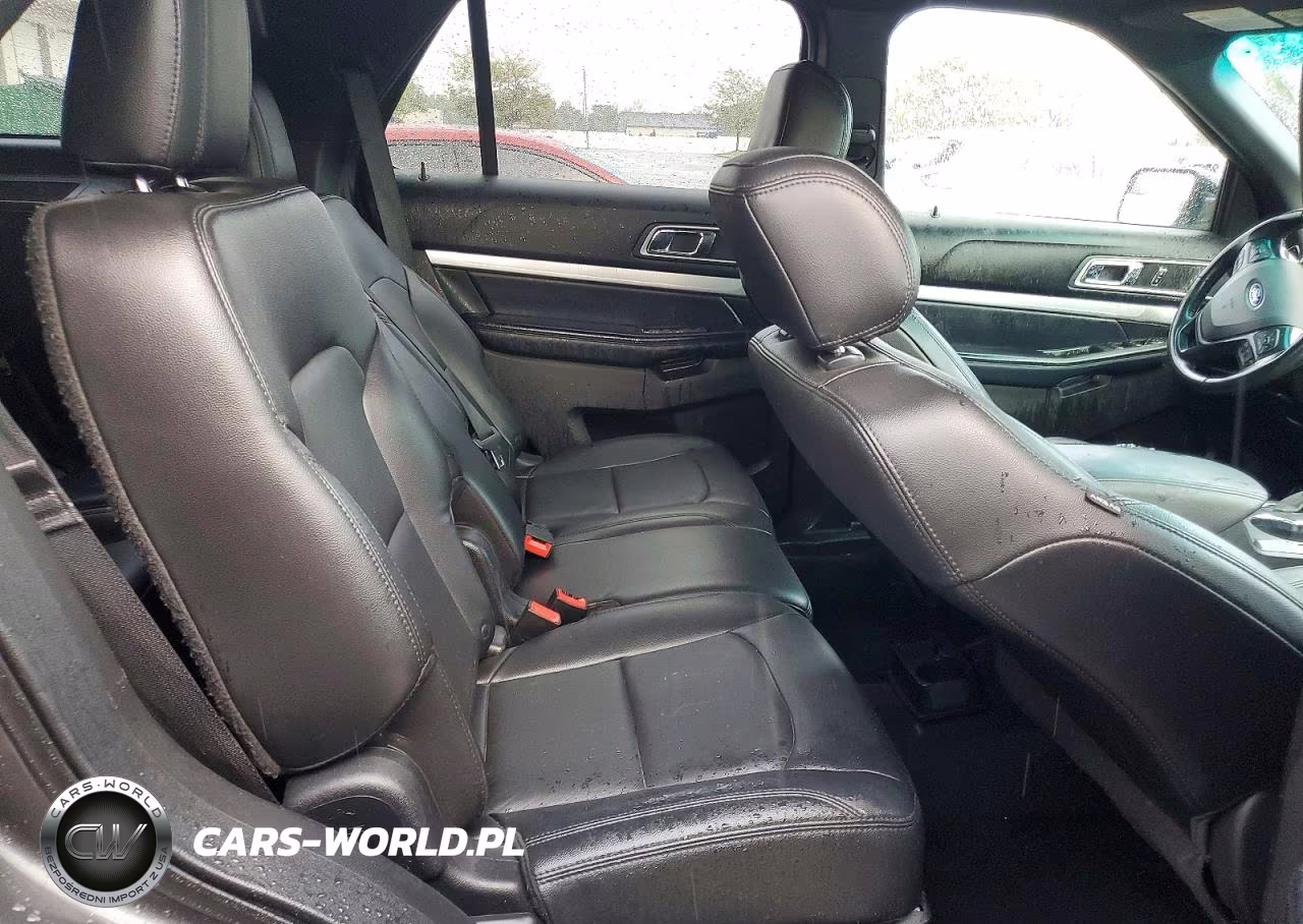 2016 Ford Explorer Xlt VIN:1FM5K8DH9GGC97605 - 11