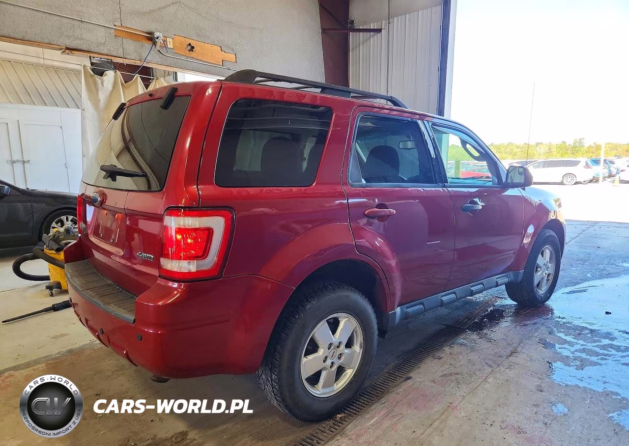 2011 Ford Escape Xlt VIN:1FMCU9DG9BKA66966 - 3