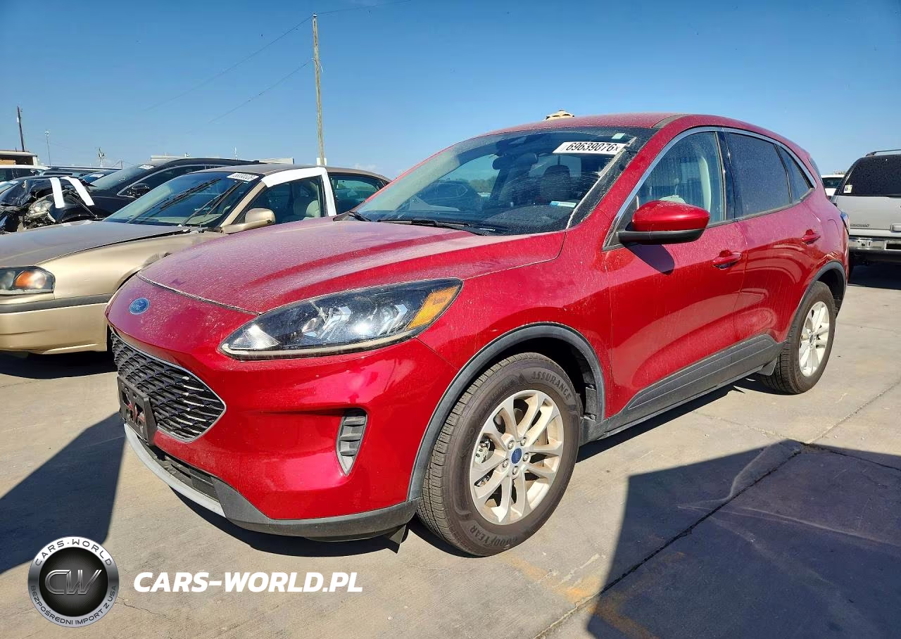 2020 Ford Escape Se