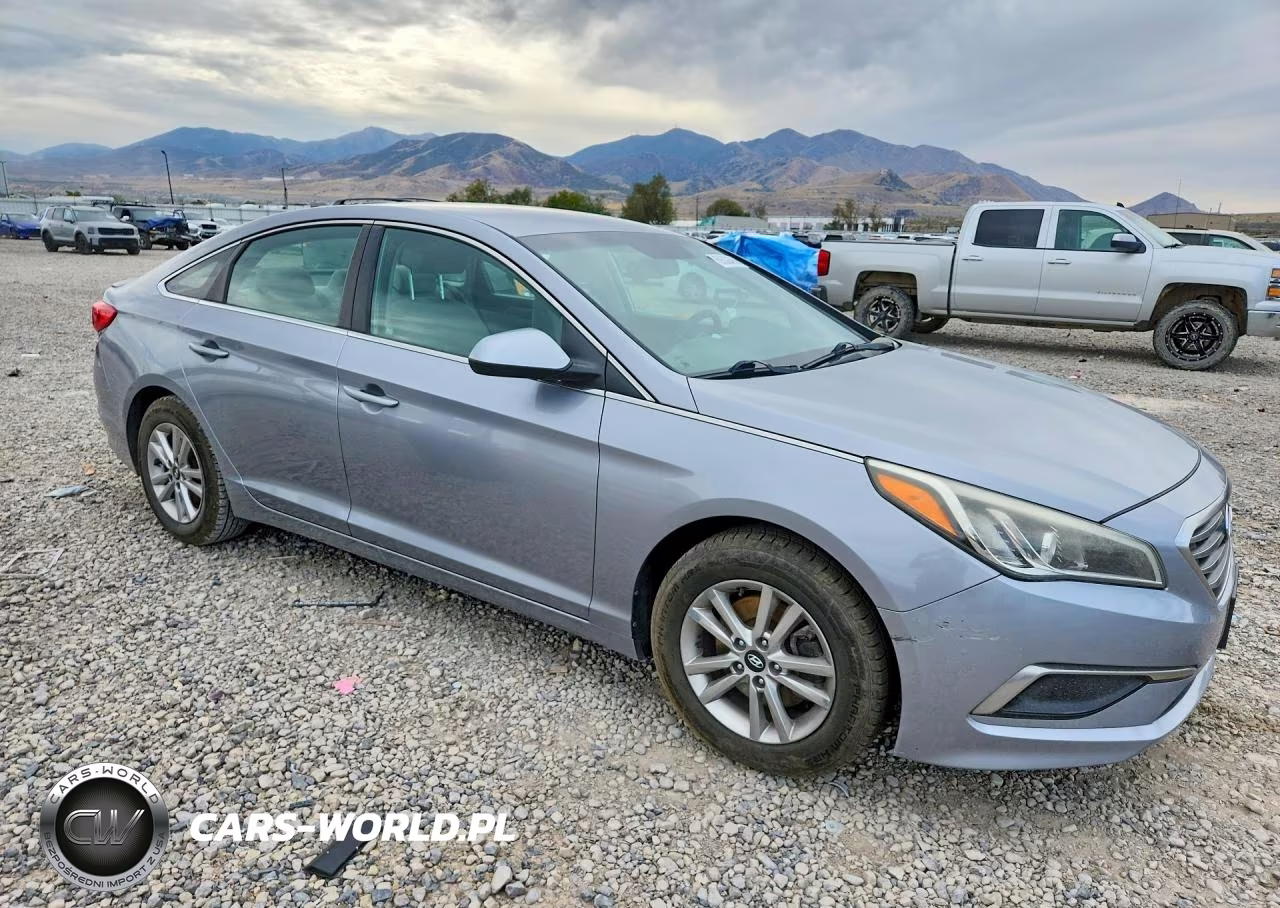 2017 Hyundai Sonata Se VIN:5NPE24AF8HH451718 - 4