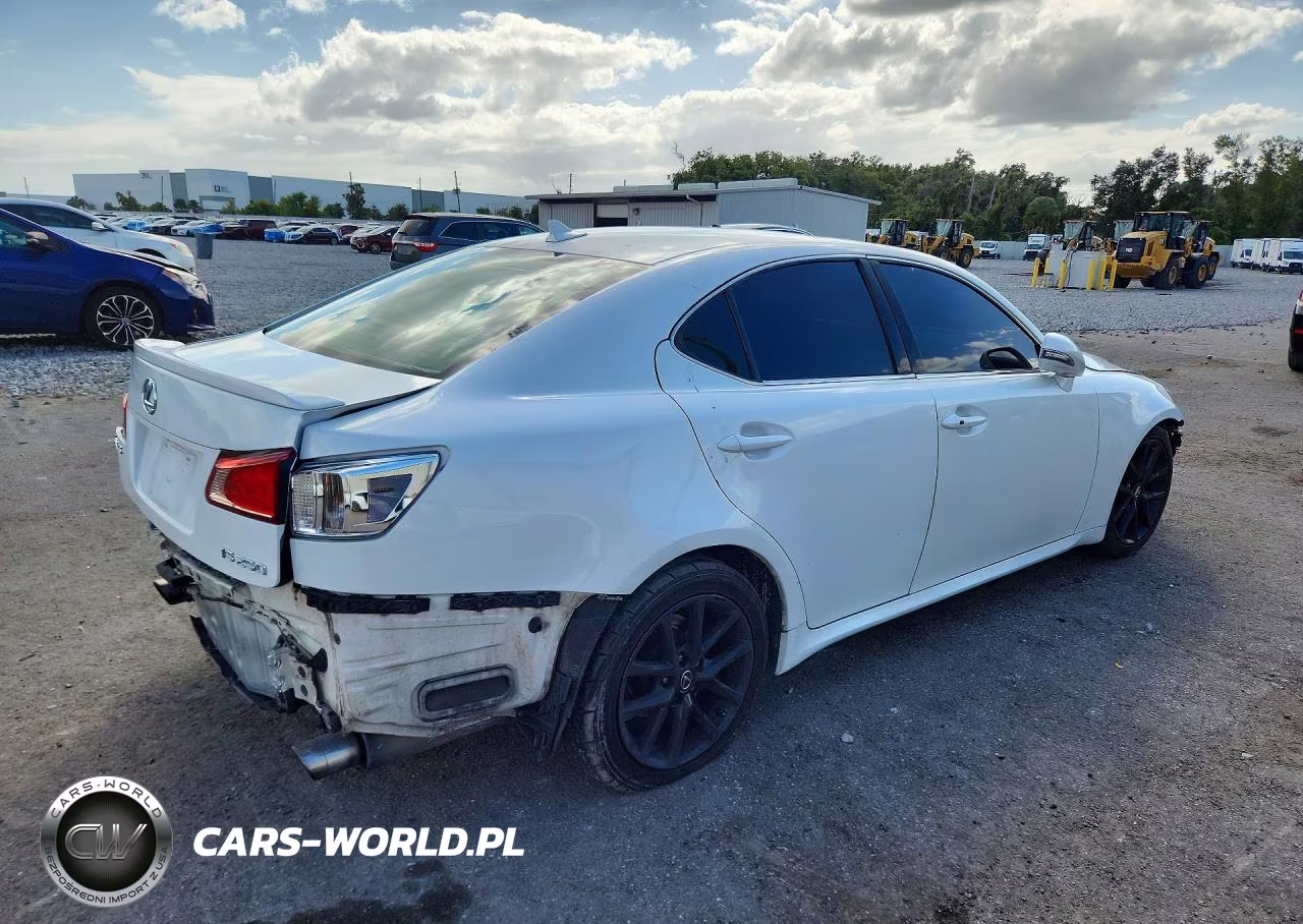 2013 Lexus Is 250 VIN:JTHBF5C29D5187764 - 3