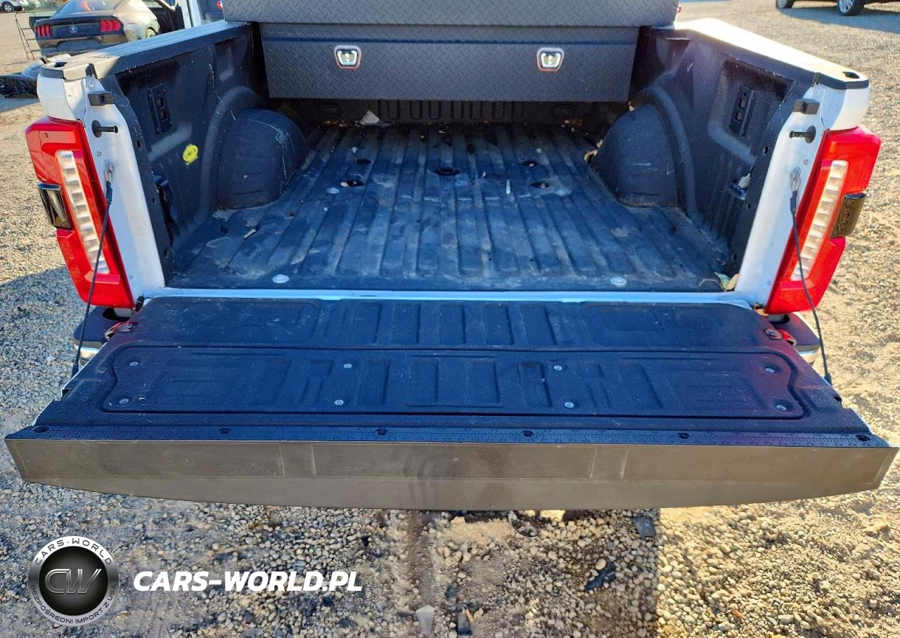 2024 Ford F250 Super Duty VIN:1FT8W2BT2REE93670 - 10