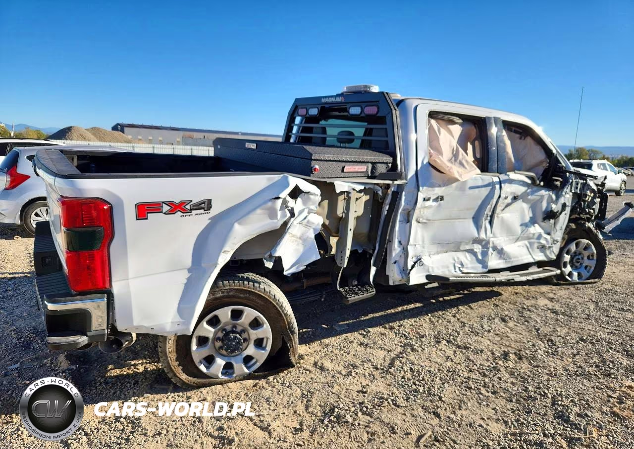2024 Ford F250 Super Duty VIN:1FT8W2BT2REE93670 - 3