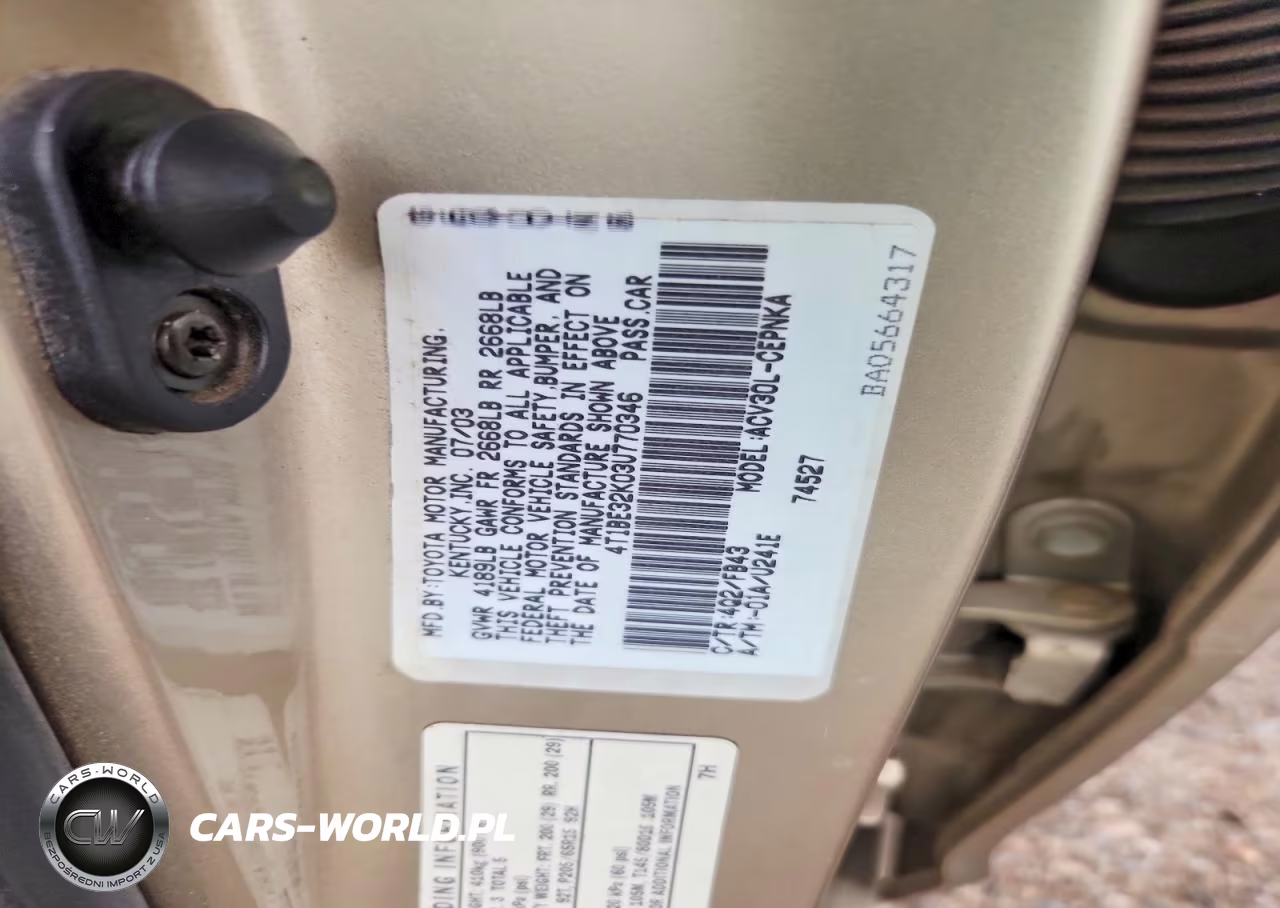 2003 Toyota Camry Le VIN:4T1BE32K03U770346 - 12