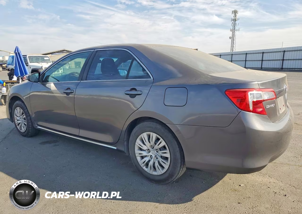 2014 Toyota Camry Le VIN:4T4BF1FKXER385252 - 2